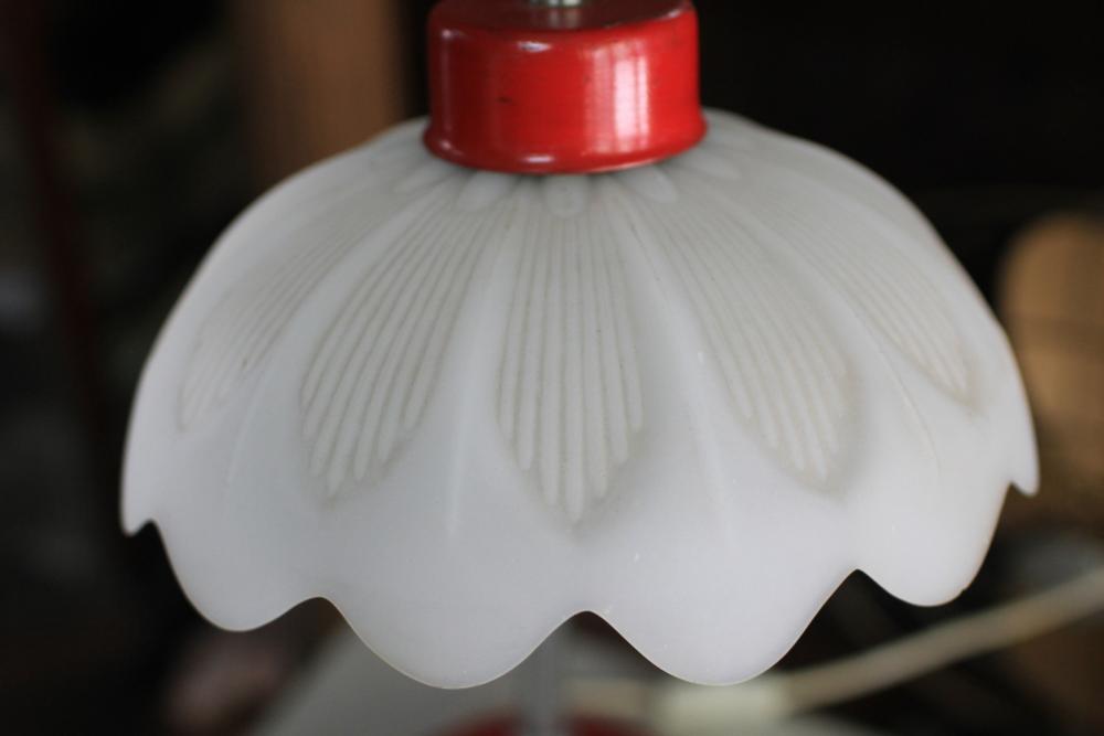 White Lotus Cast-Iron Antique Lamp