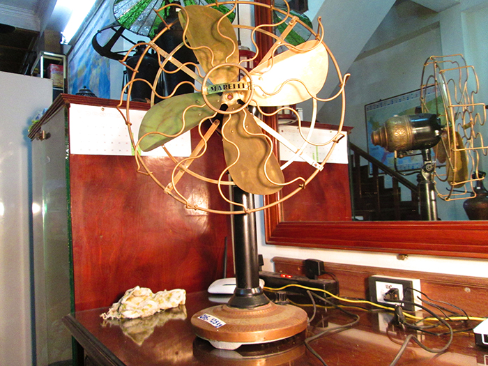 1910 - Italian Marelii Oscillating Antique Desk fan