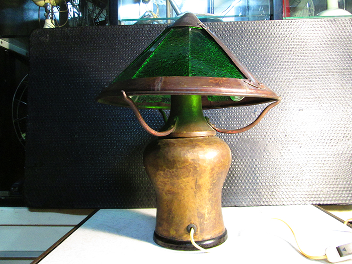 Antique Art Deco Era weber slag glass old Victorian parios Lamp