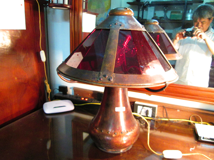 Antique Victorian signed bradley and hubblard slag glass lamp light